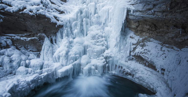 frozen falls at johnston canyon